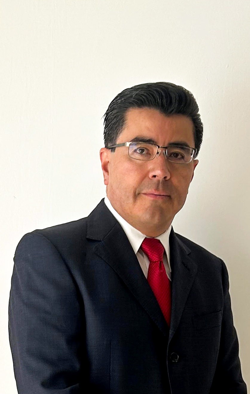 Lic. Carlos Cañibe Gómez